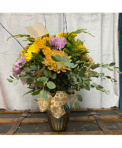 Gold & Glamour Vase Arrangement