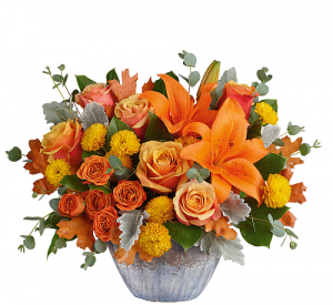 Golden Bounty Centerpiece in Winnipeg, MB | CHARLESWOOD FLORISTS Golden Bounty Centerpiece in Winnipeg, MB | CHARLESWOOD FLORISTS