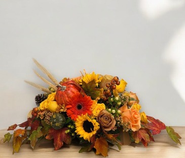 Golden Gatherings Centerpiece  in Apopka, FL | APOPKA FLORIST