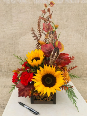 Golden Memories Fresh Arrangement