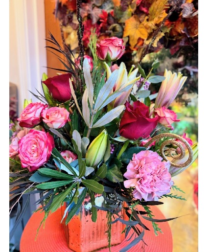 Golden Rosy Reverie Fall Flowers