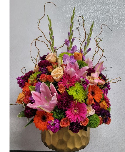 Gorgeous flower arrangement Any occasion