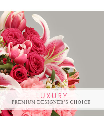 Gorgeous Luxury Florals Premium Designer's Choice in Newmarket, ON | FLOWERS 'N THINGS FLOWER & GIFT SHOP