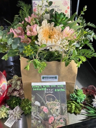 Grab N Go Florals Grab N Go in Balsam Lake, WI | BALSAM LAKE PRO-LAWN INC. Grab N Go Florals Grab N Go in Balsam Lake, WI | BALSAM LAKE PRO-LAWN INC.