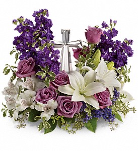 Grace And Majesty Bouquet PM 