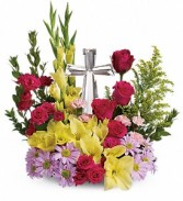  Grace And Majesty Bouquet PM  