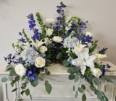 Graceful Memories  Urn Wreath FD-107