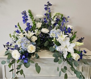 Graceful Memories  Urn Wreath FD-107