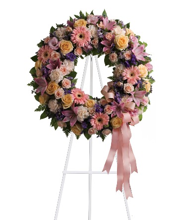 Graceful Wreath  in Arlington, TX | Wilsons In Bloom Florist
