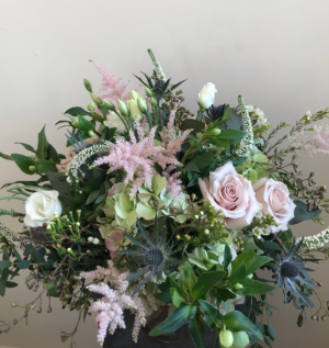 Gracefully Blush Vase Arrangement in Northport, NY | Hengstenberg's Florist Gracefully Blush Vase Arrangement in Northport, NY | Hengstenberg's Florist