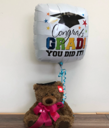 Grad bear and balloon K grad 2019 ribbon
