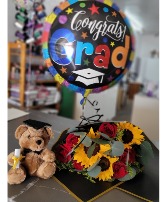 Graduation combo bouquet balloon and bear Graduation 