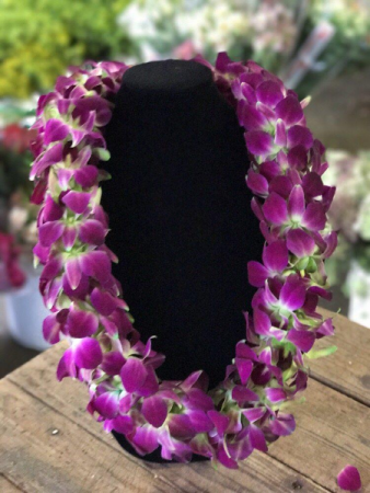Graduation Lei  in Croton On Hudson, NY | Cooke's Little Shoppe Of Flowers
