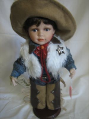 Graham,18'porcelain doll Gift items