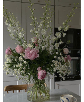 Grand Elegance Garden Bouquet Clear Cylinder Vase