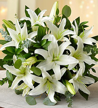 Grand Elegance Lily Bouquet 