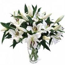 Grand Elegance Lily Bouquet everyday