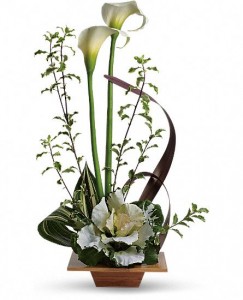 Grand Gesture Tropical Arrangement in Los Angeles, CA | MY BELLA FLOWER Grand Gesture Tropical Arrangement in Los Angeles, CA | MY BELLA FLOWER