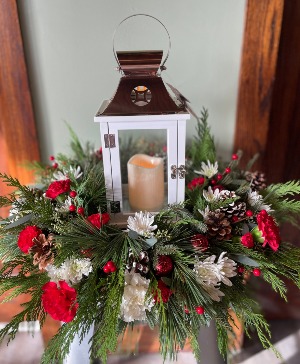 Grand Lantern Centerpiece 