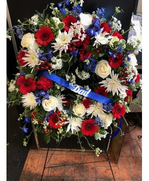 Grand Radiance  Standing Easel Wreath