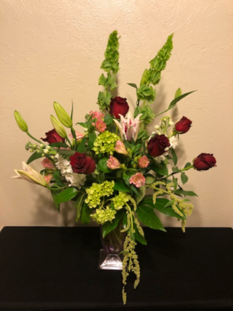A Grand Romance Keepsake Arrangement