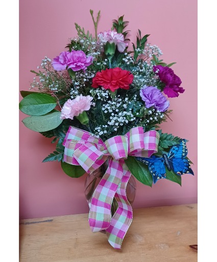 Springtime Carnations Flower arrangement