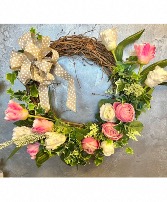 Grapevine Pink and White Tulip Artificial  Wreath 