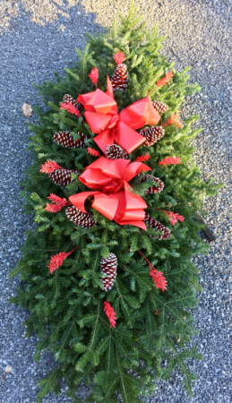 Grave Blanket, Pillows, Wreaths and Cemetery Cans We Deliver and Place for Free! Please call EARLY!!