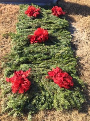 Grave blankets  Christmas 
