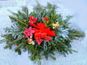 Holiday Grave Blanket Custom Design in Fair Lawn, NJ | Dietch's Florist Holiday Grave Blanket Custom Design in Fair Lawn, NJ | Dietch's Florist