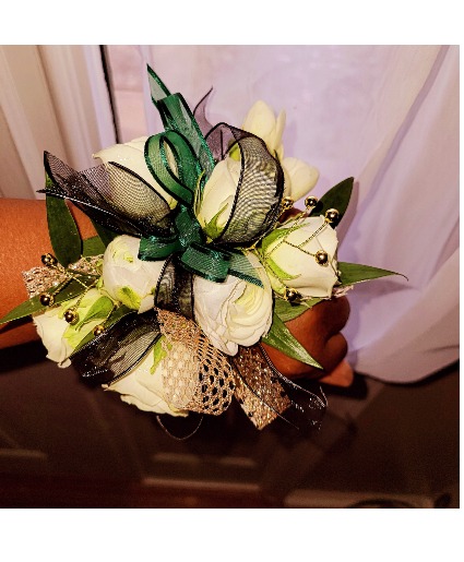 Green & Gold Corsage 