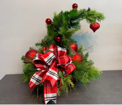 Grinch Tree Arrangement