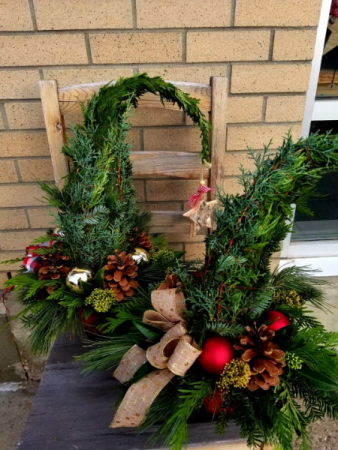 grinch tree christmas arrangement