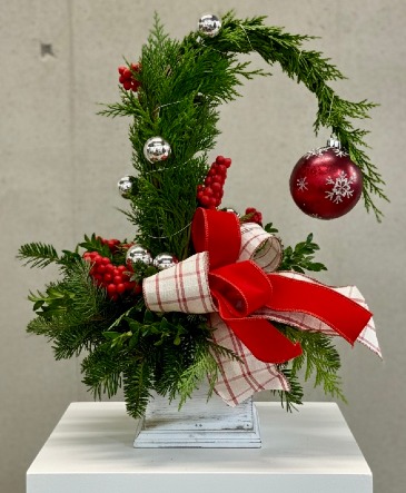 Grinch Tree Christmas Arrangement in Medina, NY | CREEKSIDE FLORAL AND DESIGN