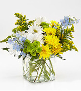 FTD's Had Me at Yellow Bouquet 