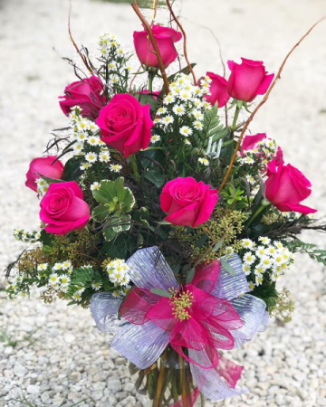  Pink Dozen Roses Vase Arrangement