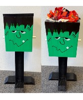 Halloween Candy Stand & Decoration Gifts