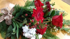 Hand Tied Christmas Bouquet 