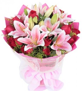 Impressive Lilies & Red Roses Bouquet
