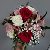 Handheld Bouquet 