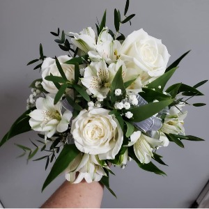 Handheld Bouquet 