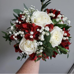 Handheld Bouquet Homecoming