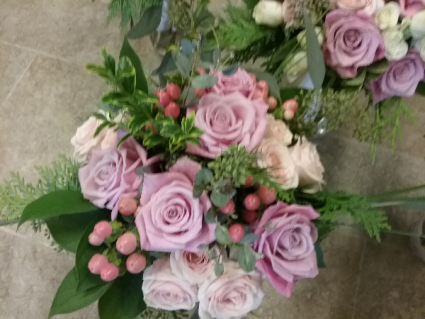 Handheld bouquet of Roses Bridesmaid bouquet