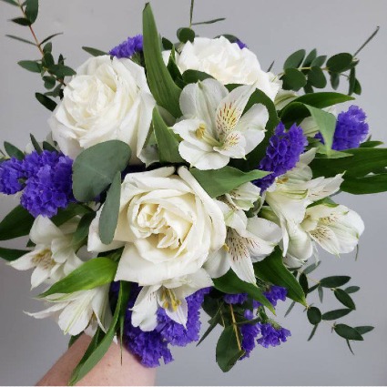 Handheld Bouquet White & Purple