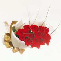 handtied rose bouquet 
