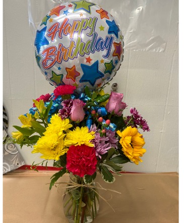 Happy Birthday Bouquet glass vase in Columbus, IN | The Red Poppy Flowers and Gifts