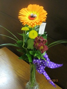 Happy Daisy Gerber Daisy Vase