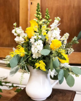 Happy Days Pitcher Arrangement