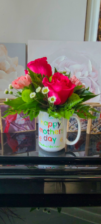 Happy Mothers day mug arrangements 