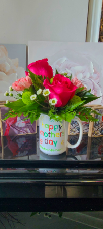 Happy Mothers day mug arrangements
